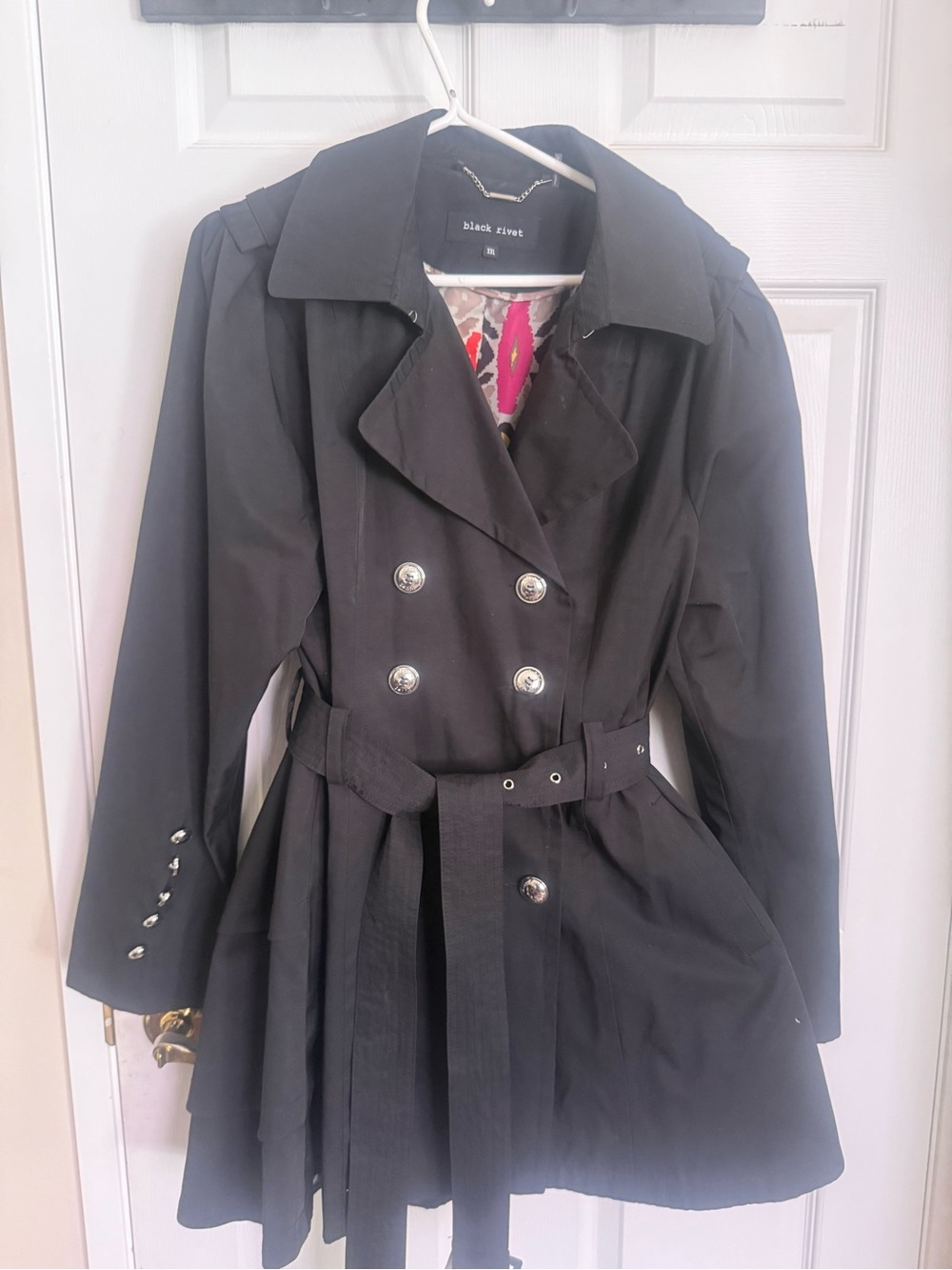 Black Rivet Women's Black Double-Breasted Trench Coat
